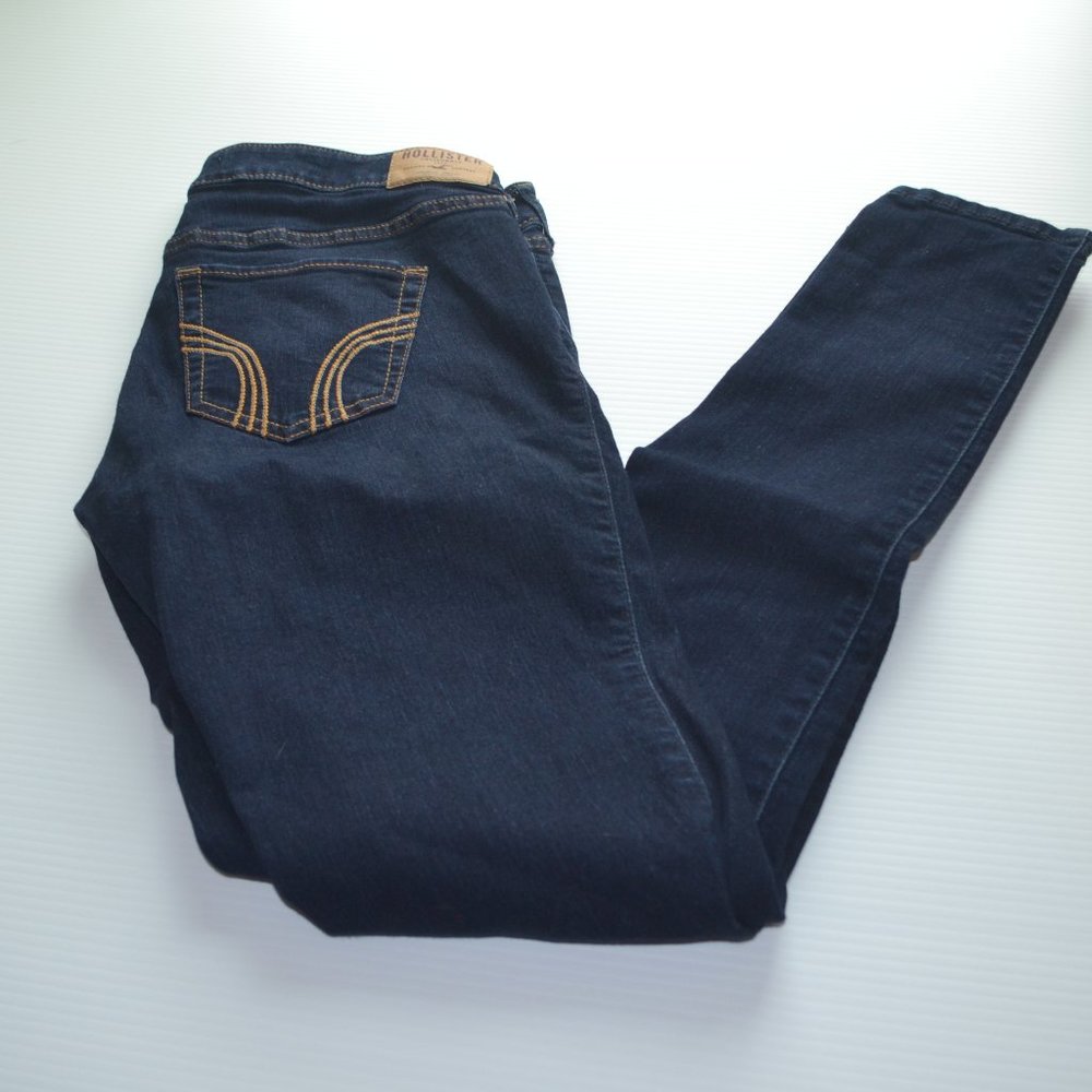 Hollister Dark wash skinny jeans